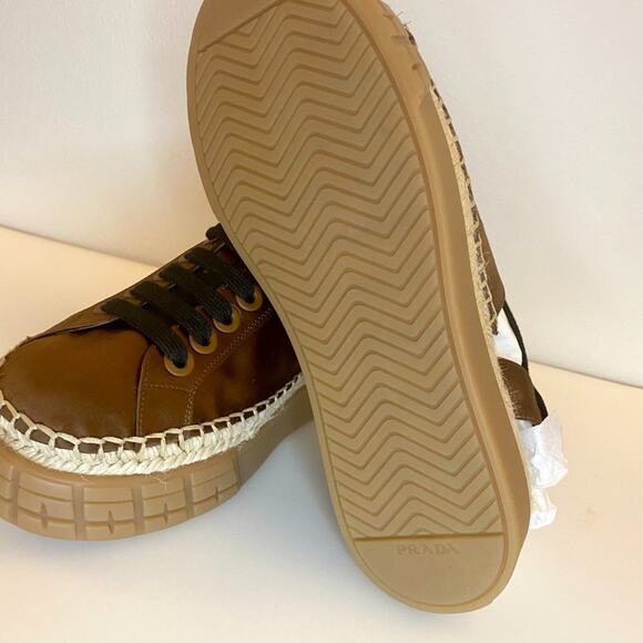 prada sandals - prada size 37 - prada shoes - new without box - Picture 3 of 8